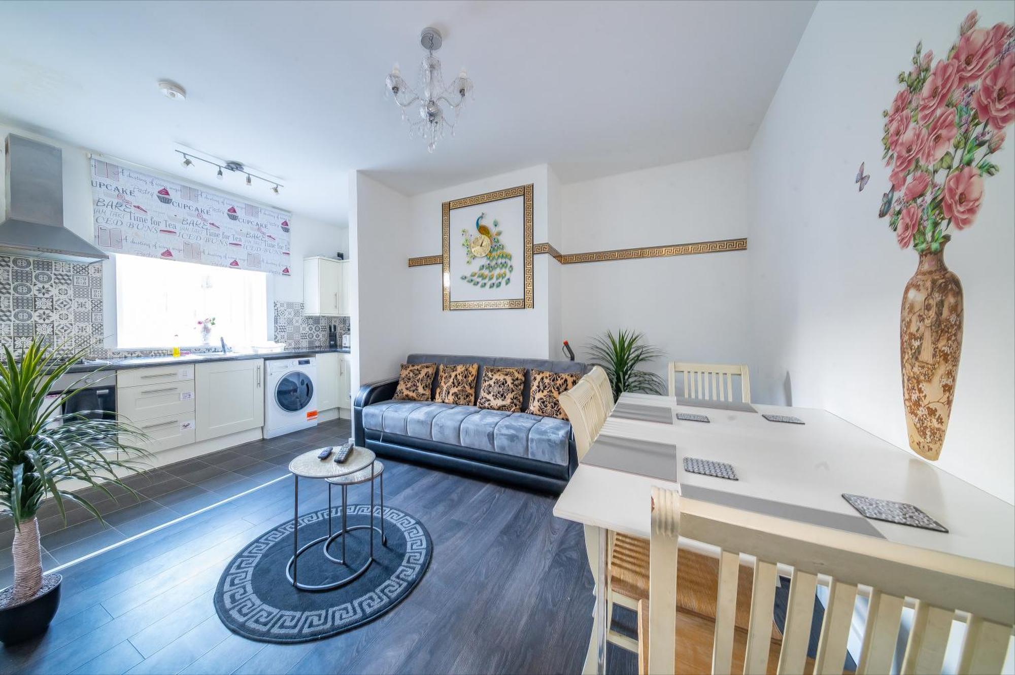 *ra60g* For Your Relaxed & Cosy + Free Parking + Free Fast Wifi * Morley (West Yorkshire)